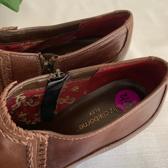 NWOT Liz Claiborne Mohave Brown Leather 
Flex Ankle Boot Woman’s 8.5M - Picture 11 of 14